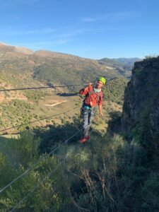 Adrián en vía ferrata (1)